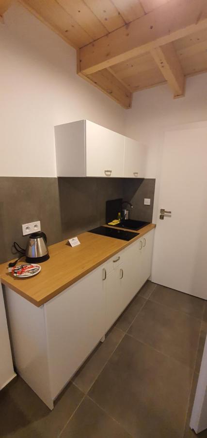 Dom Pod Groniem Hotel Rzyki Eksteriør billede